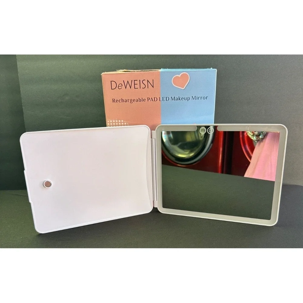 PAD LED USB Rechargeable Folding Travel Makeup Mirror White Dimming DeWeisn Box